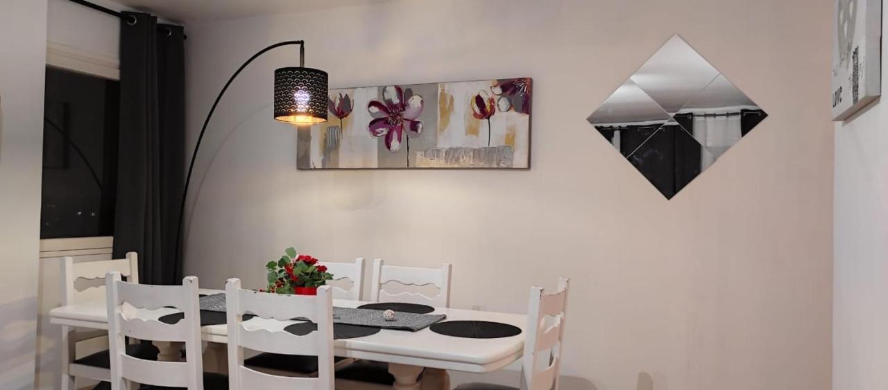 Magnifique Appartement Lille Wifi Parking By Servallgroup Mons-en-Baroeul Екстер'єр фото